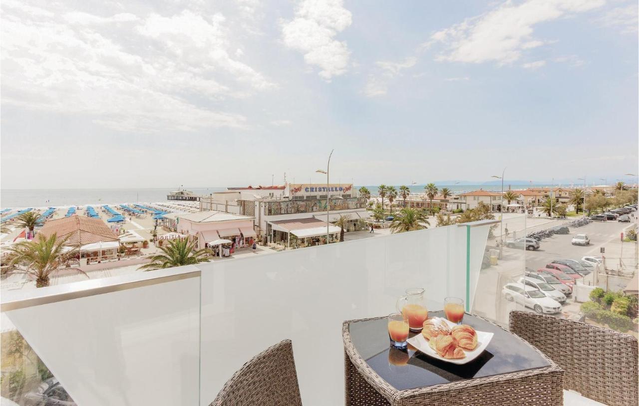 Apartament Sul Mare Lido di Camaiore Zewnętrze zdjęcie
